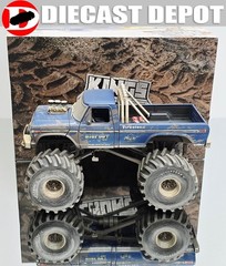 BIGFOOT 1974 FORD F-250 MONSTER TRUCK W/ 66″ TIRES *DIRTY VERSION* 1/18 GL