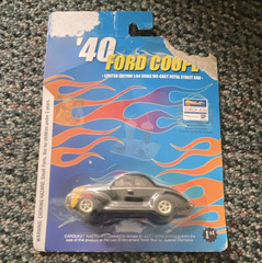 First Gear Carquest ’40 Ford Coupe Black/Yellow 1:64 Diecast Limited Ed