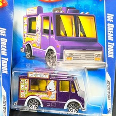 Hot Wheels 2009 Ice Cream Truck Lot of 3 Blue Red Purple HW City Works 113/190
