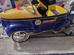 Napa Pedal Car Bank Gendron Tow Truck Replica 1999 Crown Premiums