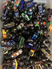 UNSEARCHED Lot of 12 Random Hot Wheels Monster Jam Monster Trucks 1:64 🔥🔥🔥