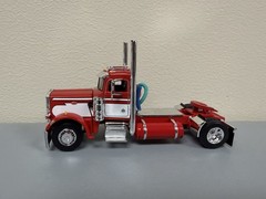 DCP 1/64 Peterbilt 359 Single Axle Red & White
