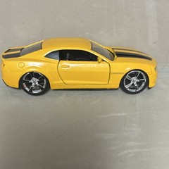 Jada Bigtime Muscle 1:32 2010 Chevy Camaro SS Yellow Diecast Official