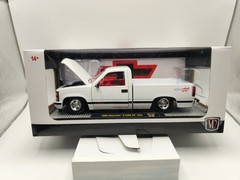 M2 Machines 1993 Chevrolet C1500 454 SS Chevy Pickup OBS Truck R142 🔥🔥🔥🔥