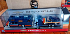 M2 Machines~1975 Chevrolet Cheyenne Super 30 & 1978 C10 Silverado Camper Hauler