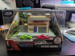Jada Fast & Furious NanoScene Toretto Cafe with 2 Nano Vehicles New in Box