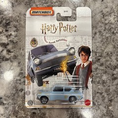 Matchbox Diecast Collectible Car (MTL-30782)