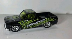 HOT WHEELS CUSTOM “83 Chevrolet Silverado MONSTER energy REAL RIDERS
