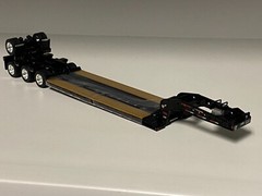 NEW DCP BLACK 1/64 Fontaine Lowboy w/ Detachable Goose & 4th Flip