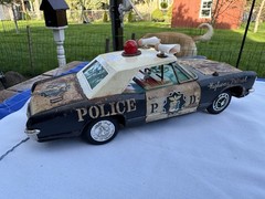 Vintage 1960s Bandai Japan Tin 1965 Buick Riviera Highway Police Car PD Battery