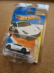 Hot Wheels 2011 New Models Lamborghini Gallardo LP 570-4 White 1:64 Unopened