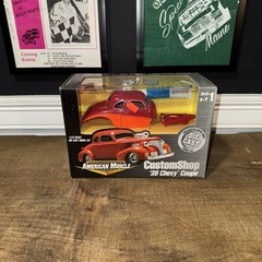ERTL Collectibles American Muscle Custom Shop ’39 Chevy Coupe 1:24 Scale