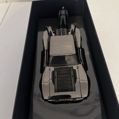 1/24 Jada Convention Exclusive 2022 The Batman & Batmobile Black Chrome 33740