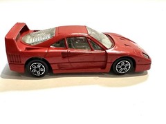 Vintage Burago Ferrari F40 Diecast Made In Italy. 1:43 Scale