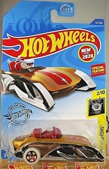 2020 Hot Wheels #53 Experimotors 2/10 ROCKIN’ SANTA SLED Gold-Chrome w/Red 5Sp