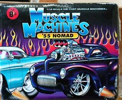Muscle Machines 1955 Chevy Nomad Red 1/18 Funline