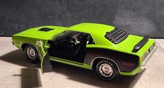 Testors Diecast 1971 Plymouth Hemi ‘Cuda 1:24 scale assembled model.