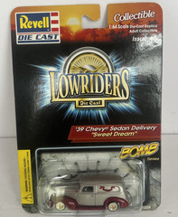 2002 Revell Low Riders ‘39 Chevy Sedan Delivery Bomb Series Car