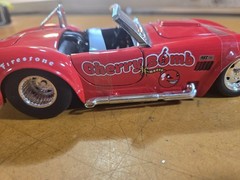 Jada Toys 1/24 Scale 427SC Cobra Die Cast Car