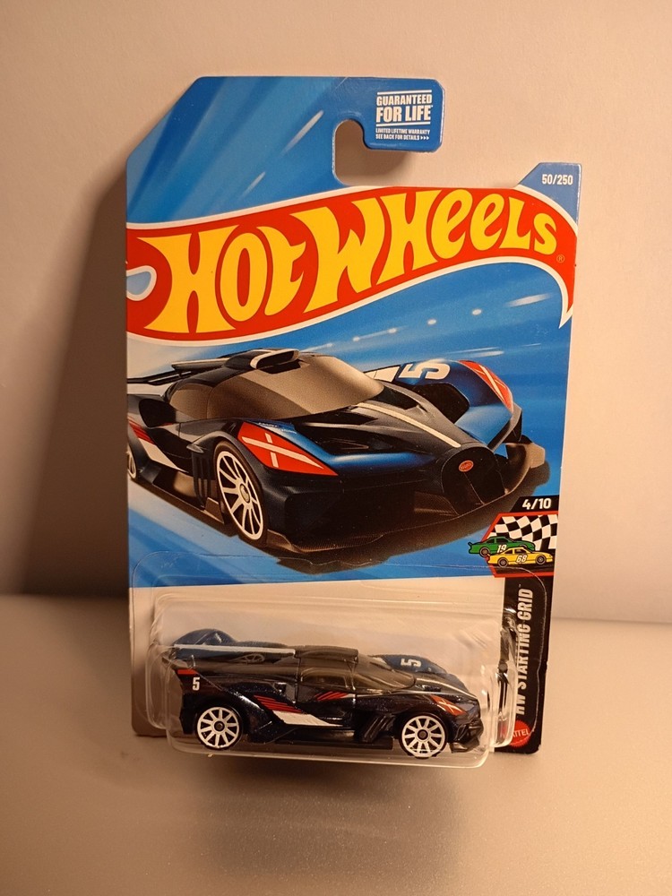 Hot Wheels Bugatti Bolide HW Starting Grid Series #4/10 Diecast 1:64 Scale New