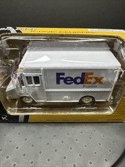 K-LINE CRUISERS DIECAST 1/48 SCALE FED-EX STEP VAN TRAIN ACCESSORY NEW IN BOX