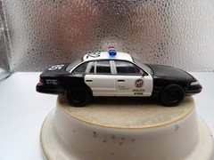 1992 FORD CROWN VICTORIA POLICE CAR 2021 GREENLIGHT HOLLYWOOD DRIVE 1:64