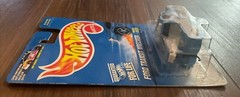 1996 Hot Wheels Blue/White Card #620 FORD TRANSIT WRECKER Blue w/Chrome 5 Spokes
