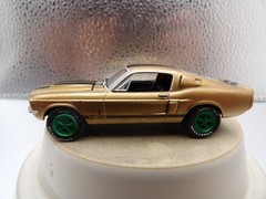 GREEN MACHINE 1967 SHELBY G.T. 350 GREENLIGHT MUSCLE CAR GARAGE HOBBY 1:64