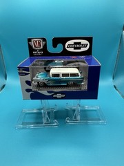 M2 Machines 1957 Chevrolet 150 Handyman Station Wagon R72-1:64