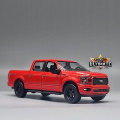 2020 Ford F-150 Lariat Truck Collectible 1/64 Scale Diecast Model Collector Car