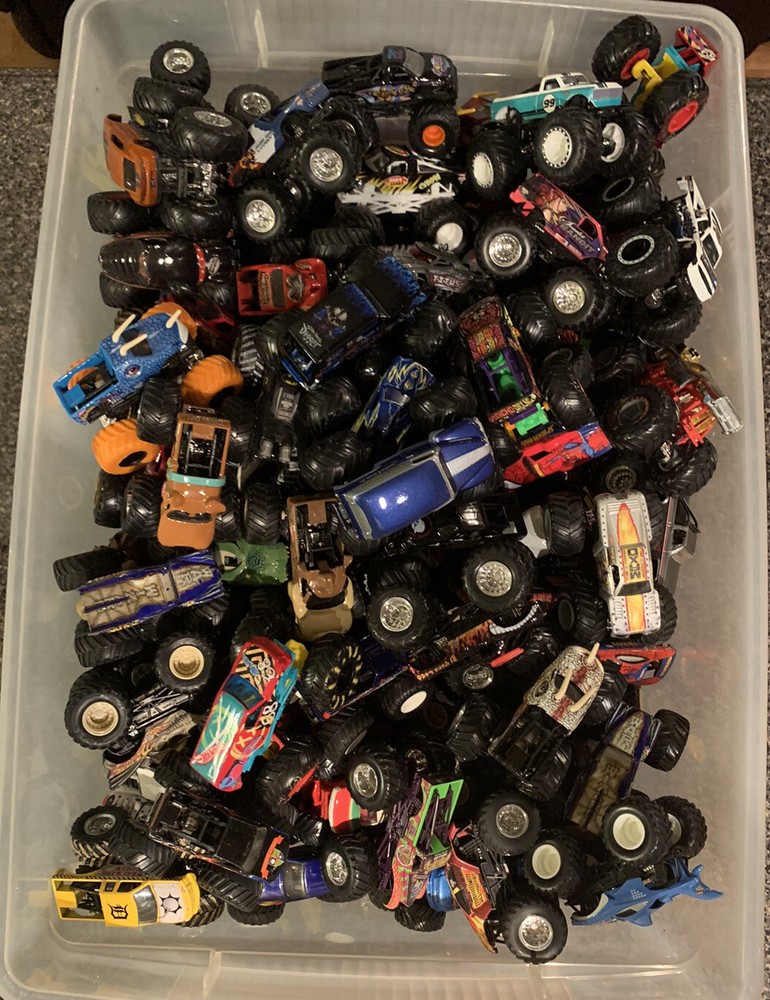 UNSEARCHED Lot of 12 Random Hot Wheels Monster Jam Monster Trucks 1:64 🔥🔥🔥