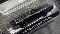 GREENLIGHT – Black Bandit – ’65 Ford Thunderbird Convertible (Series 27) 1:64