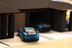 1:64 Scale Diorama House with 2 Car Garage | 3D Printed Display for Diecast Cars