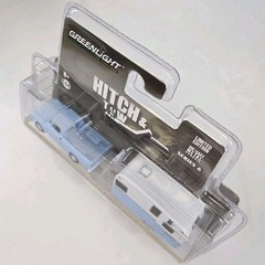 GreenLight Hitch & Tow 63 Dodge D-100/Shasta Airflyte 1/64 Limited Edition