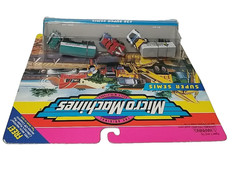 1994 Micro Machines 75030 #38 SUPER SEMIS Box Semi, Semi Tow Truck, Tanker Truck