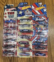 Hot Wheels Stars and Stripes Mixed Lot of 19
