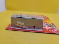 Hot Wheels Red Lines Light Green Side Kick on Card With Protector