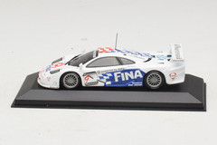 MCLAREN002 McLaren F1 GTR Fina n9 Kox Ravaglia Le Mans 1997 Minichamps 1/43