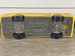 Hot Wheels 1:64 1981 School Bus #3 Yellow Plastic Body Super FREE Shipping