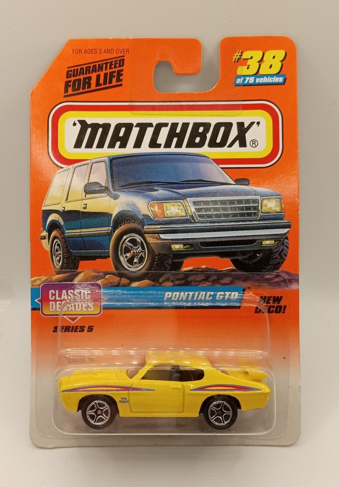 Matchbox Bright Yellow ’70 Pontiac GTO 1:64 On Card Series 5 #38 1997
