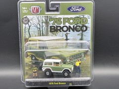 M2 1976 Ford Bronco Diorama 67500-20 1/64