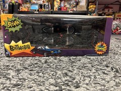 Batmobile Classic TV Series DC Comics Mattel 2013 NIB Sealed Box Error Toy Car