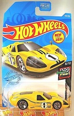 2021 Hot Wheels #106 HW Race Day 8/10 ’67 FORD GT40 MK.IV Yellow w/Chrome 5 Sp