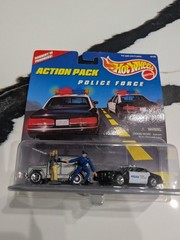 Hot Wheels 1996 Action Pack Police Force Robbery in Progress Set NEW