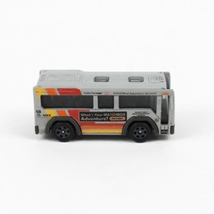 2004 Matchbox City Adventure Service Silver 2-7/8″ Diecast Bus Red/Orange