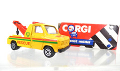 Corgi Ford Transit Wrecker Boxed Toy Truck BP Rescue Vintage Collectable Model
