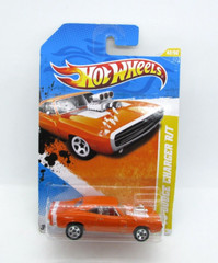 Hot Wheels 70 Dodge Charger R/T Diecast Metal Vehicle by Mattel 2011 HW Premiere