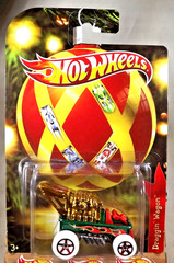 2012 Hot Wheels Holiday Hot Rods DRAGGIN’ WAGON Green w/White Wheels Red 5 Spok