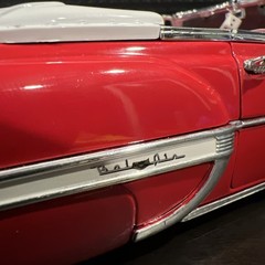 MINT 2001 Jada Street Low 1953 Chevy Bel Air Red 1/24 Lowrider Convertible Car
