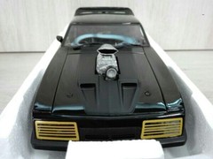 Mad Max 2 Diecast Car 1/18 The Road Warrior Interceptor AUTOart Millennium USED